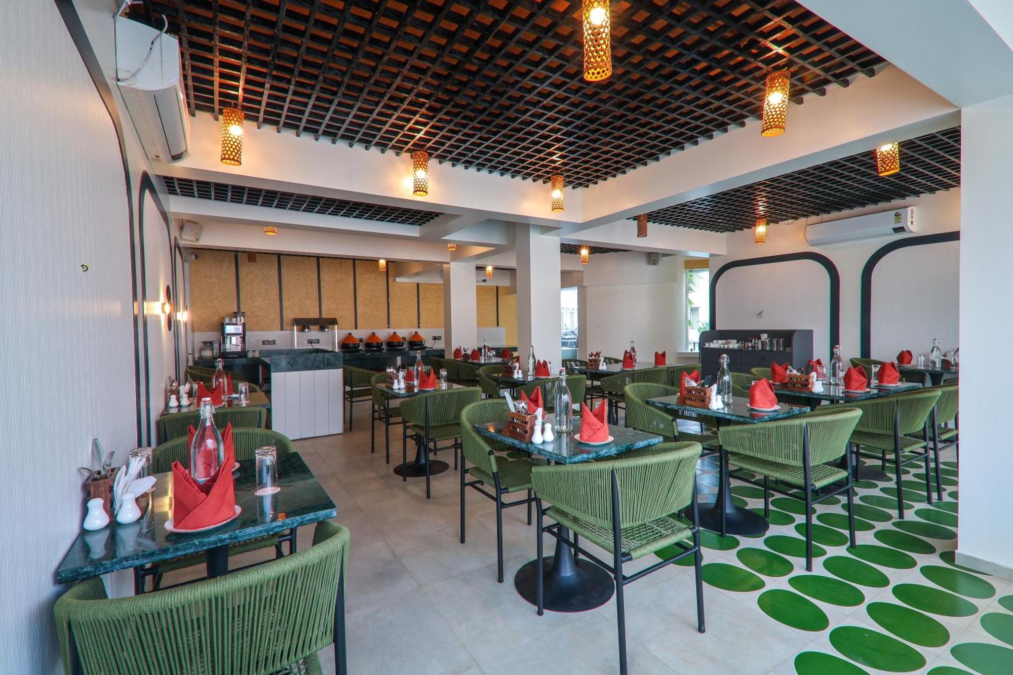 Hotel The Orchid Passaros Benaulim Goa Esterno foto